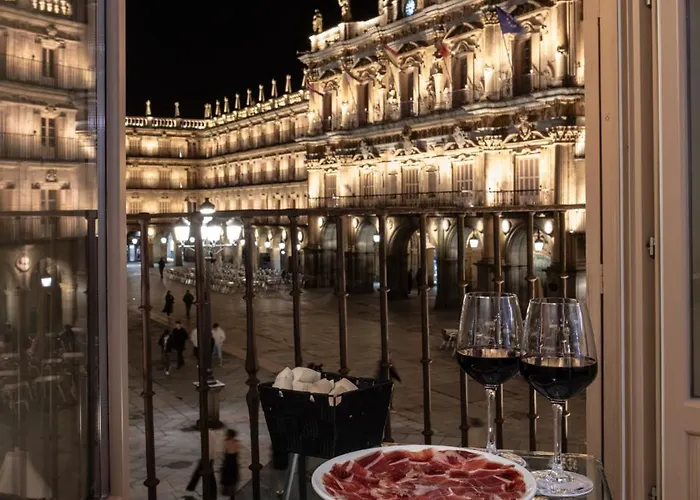 Luxury Plaza Гостевой дом Саламанка