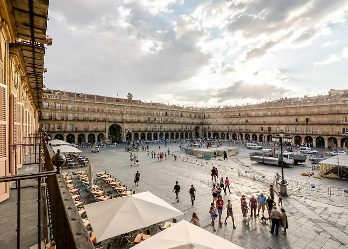 Affittacamere Luxury Plaza 4*